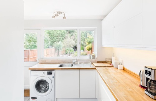 Leamington Spa House | Cosy 3Bed in Leamington Spa, Family Home & Garden|Pass the Keys