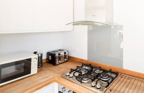 Leamington Spa House | Cosy 3Bed in Leamington Spa, Family Home & Garden|Pass the Keys