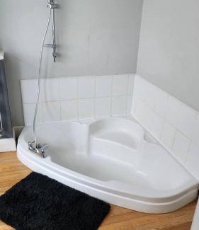 Lower Edmonton House | Cosy 4 bed home