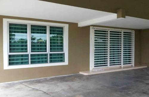 Taman Tasek Manikavasagam House | Cosy Ambience Homestay in Ipoh - Type A