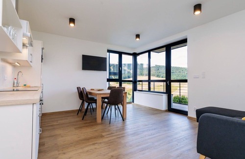 Loucna Pod Klinovcem Apartment | Cosy apartment for 5 guests with WIFI, TV, balcony and parking