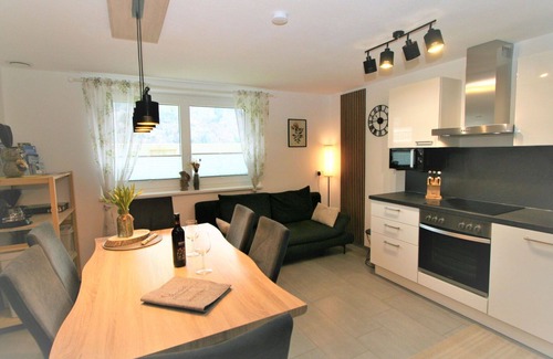 Finsing Apartment | Cosy apartment for 5 guests with WIFI, TV, terrace and parking