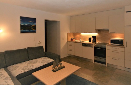 Holdernach Apartment | Cosy apartment for 4 people with WIFI, TV, terrace and parking