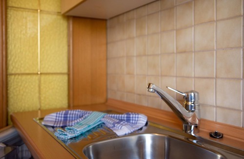Lajen Apartment | Cosy Apartment 5 "Zur Sonne" with Mountain View, Garden & Wi-Fi