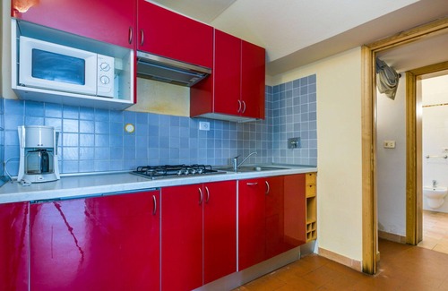 San Baronto Apartment | Cosy apartment for 4 guests with pool, WIFI, TV, terrace, pets allowed, panoramic view and parking