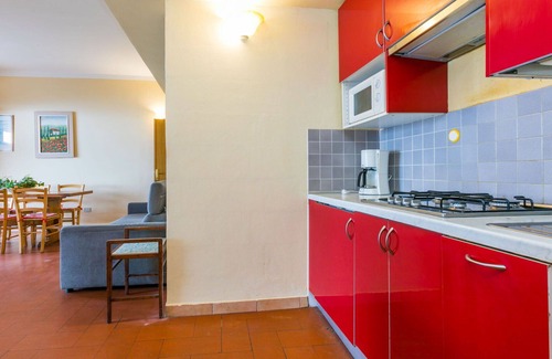 San Baronto Apartment | Cosy apartment for 4 guests with pool, WIFI, TV, terrace, pets allowed, panoramic view and parking