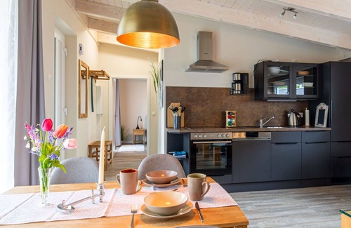 Osten Apartment | Cosy apartment for 2 people with WIFI, TV and terrace