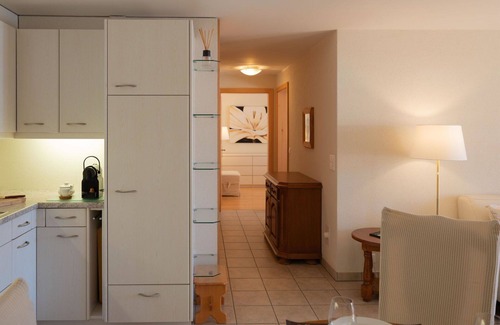 Saanenmoeser Apartment | Cosy apartment for 4 guests with WIFI, TV, balcony and pets allowed