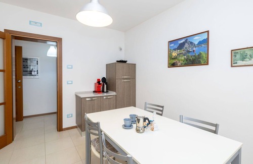 Ovaro Apartment | Cosy apartment for 4 guests with WIFI, TV and parking