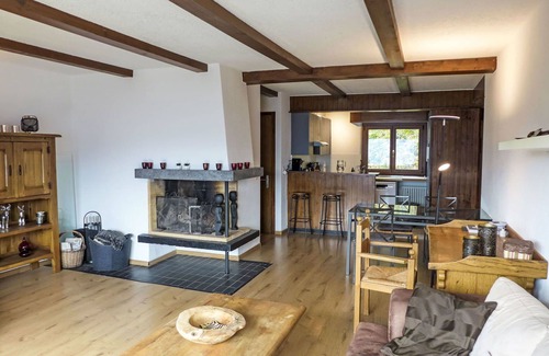 Randogne Apartment | Cosy apartment for 4 people with WIFI, TV, balcony, pets allowed and parking