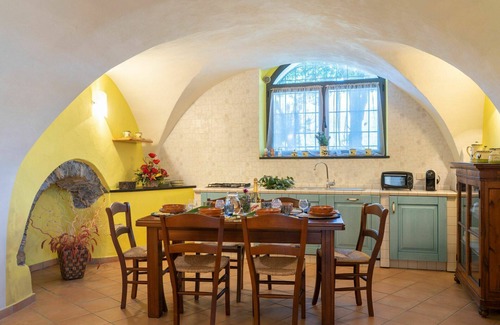 Vasia Apartment | Cosy apartment for 4 people with WIFI and pets allowed