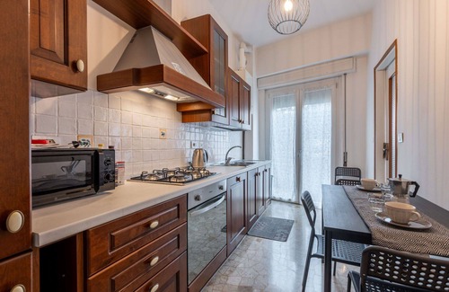 Omegna Apartment | Cosy apartment for 6 guests with WIFI, TV, terrace and pets allowed
