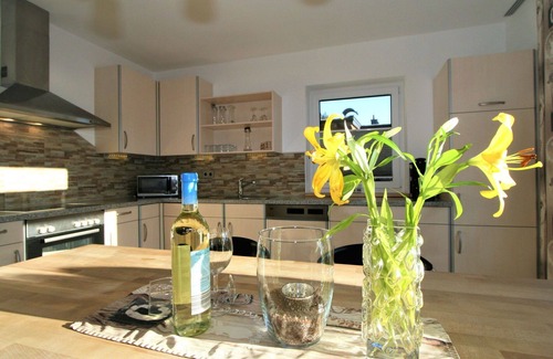 Wiesing Apartment | Cosy apartment for 6 people with WIFI, TV, balcony and parking
