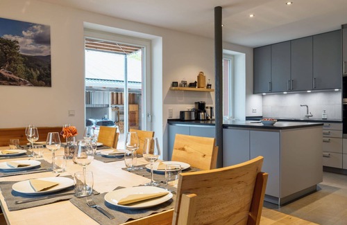 Fischbach bei Dahn Apartment | Cosy apartment for 8 people with WIFI, TV, terrace and parking