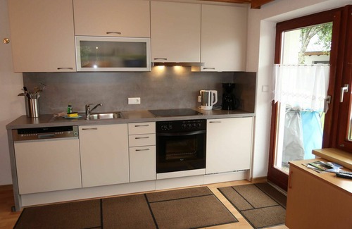 Tobadill Apartment | Cosy apartment for 9 guests with WIFI, TV, terrace and parking