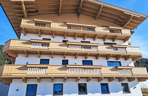 Oberau Wildschonau Apartment | Cosy apartment for 5 guests with WIFI, TV, balcony and parking