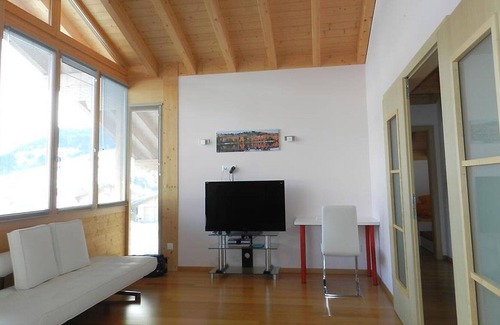 Zweisimmen Apartment | Cosy apartment for 10 guests with WIFI, balcony, pets allowed and parking
