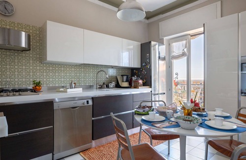 Tremestieri Etneo Apartment | Cosy apartment for 6 guests with WIFI, A/C, TV, terrace and parking