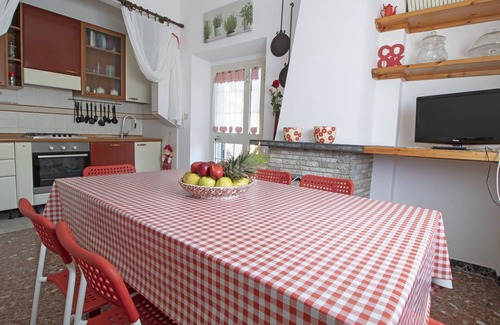 San Rocco in Turrite Apartment | Cosy apartment for 4 guests with WIFI, TV, terrace and parking