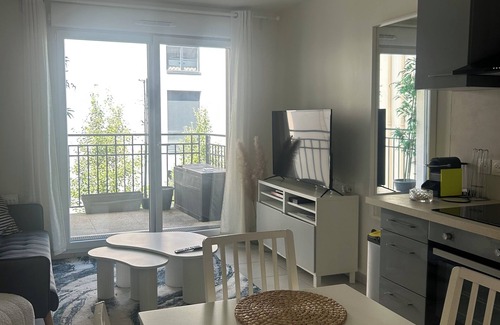 Le Blanc-Mesnil Apartment | Cosy apartment 45 m2 | JO PARIS 2024 | CDG | Bourget | Stade France | Disney