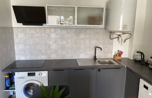 Centre-Ville Apartment | Cosy apartment in Saint-Pierre town center