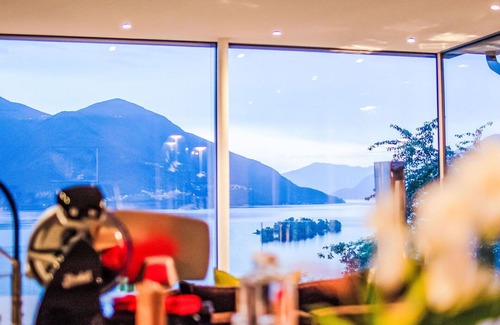 Ascona Villa | Cosy apartment in villa with A/C, internet, pool, TV, patio, panoramic view and parking