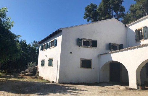 Giannades Apartment | Cosy apartment located in a picturesque winery