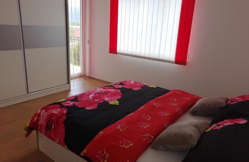 Vrata Apartment | Cosy apartment ROAD A6