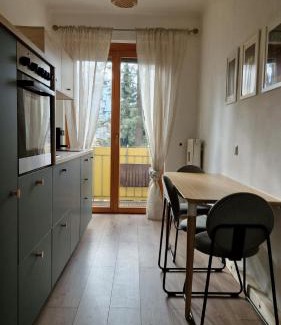Jakomini Apartment | Cosy Apartment with a Magnificent View