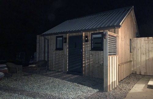 Eglwyswrw House | Cosy Barn Conversion with Breakfast included. Just minutes from sandy beaches