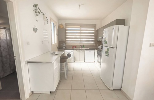 Kapparis Cottage | Cosy beach retreat,with a private pool; 5 minute walk to Kapparis sandy beach