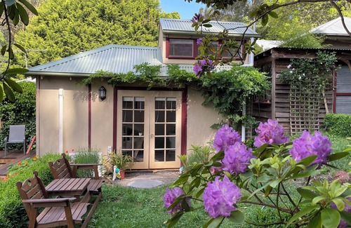 Olinda Cottage | Cosy bespoke Cottage in Olinda-central location