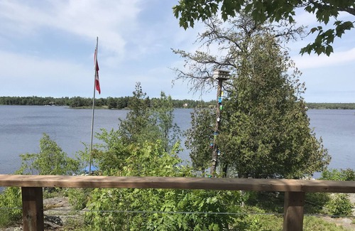 Pointe au Baril Cottage | Cosy Cedar Cottage -Georgian Bay