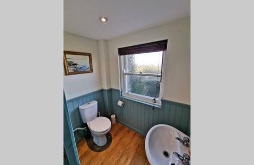 Monreith House | Cosy, Coastal Retreat with a Large Garden