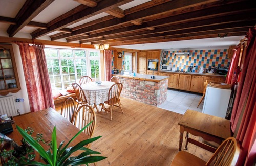Merstone Cottage | Cosy converted barn in rural location with views of the surrounding countryside.
