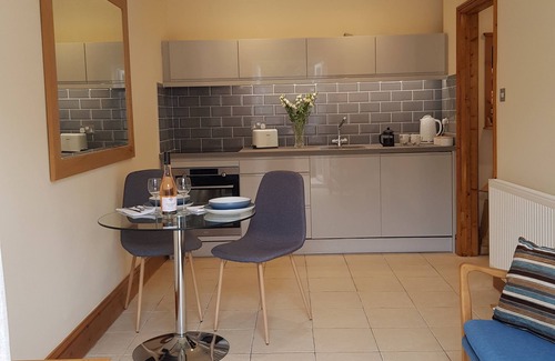 Moreton-in-Marsh Cottage | *Cosy Cotswold Retreat* - Owl's Roost, Moreton in Marsh, Heart of the Cotswolds