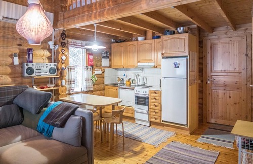 Tormanmaki Cottage | cosy cottage in Paljakka, very close to nordic skiing slopes and lake new saunan