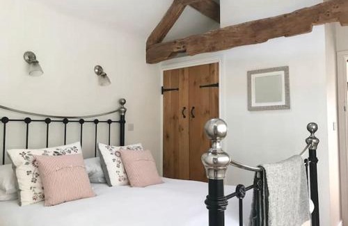 Bidford-on-Avon Villa | Cosy Cottage nr Stratford-Upon-Avon