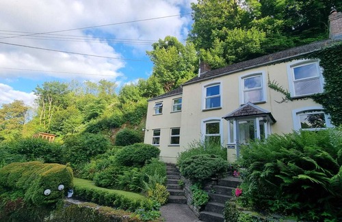 Cilgerran House | Cosy Cottage overlooking the Teifi Gorge