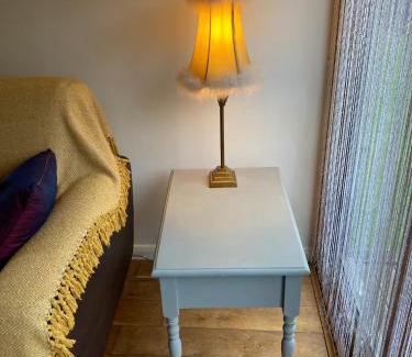 Shalford House | Cosy Countryside Cabin