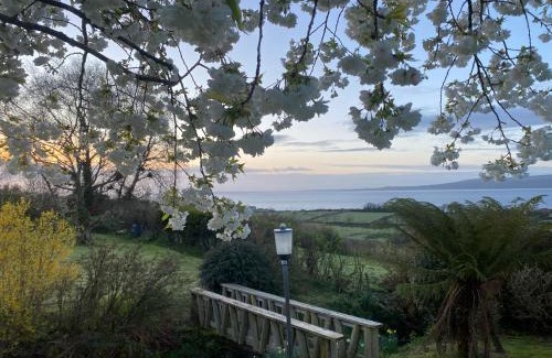 Greencastle House | Cosy Donegal Cottage with Panoramic Sea Views