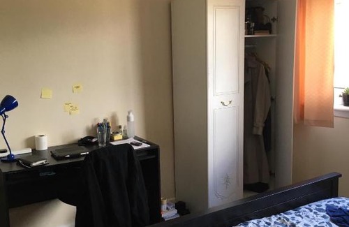 North West House | Cosy Double Bedroom in Glasgow City Centre