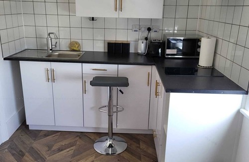 Stone Apartment | Cosy double room in Greenhithe,