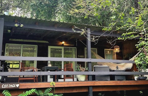 Bilpin House | Cosy Elmview Cottage an idyllic couples escape