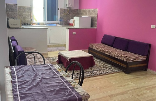 Ezzahra Apartment | Cosy furnished apartment near beach
