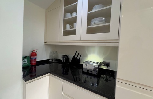 Langley Marish House | Cosy Guest House, Langley, Slough.
