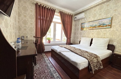 Samarkand Hotel | Cosy hotel rooms -5 minutes walking to iconic places Samarkand