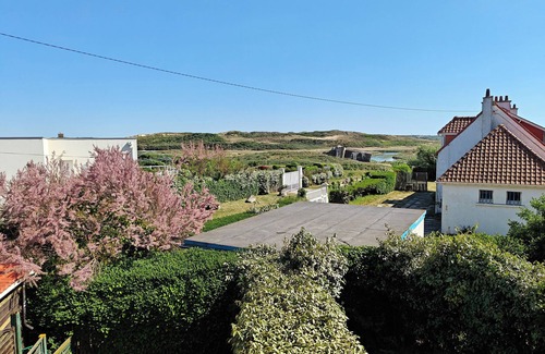 Ambleteuse House | Cosy house 100m from the beach 🌊 ☀️ + garden with barbecue 🔥🥩🍗