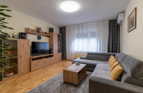 Maribor Apartment | Cosy house - Home base