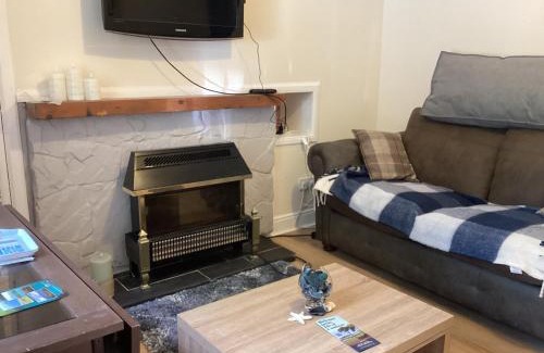 Millport Apartment | Cosy In